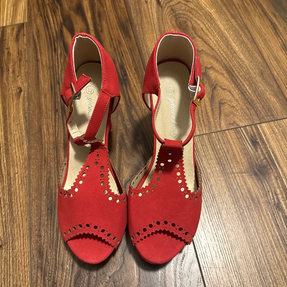Getmorebeauty Vintage Heeled Sandal Suede Ankle T Straps